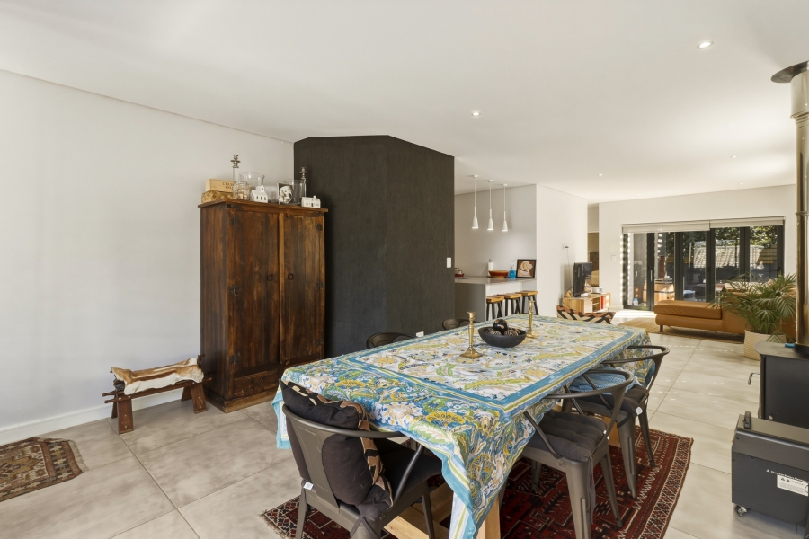 4 Bedroom Property for Sale in Somerset Ridge Western Cape